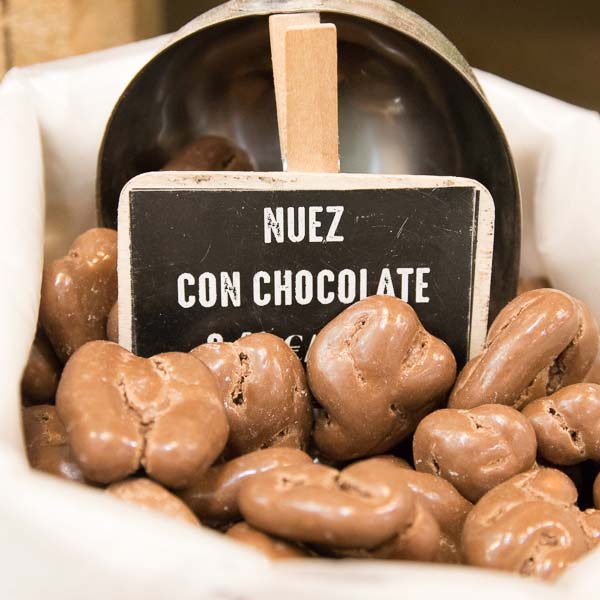 Nuez con chocolate