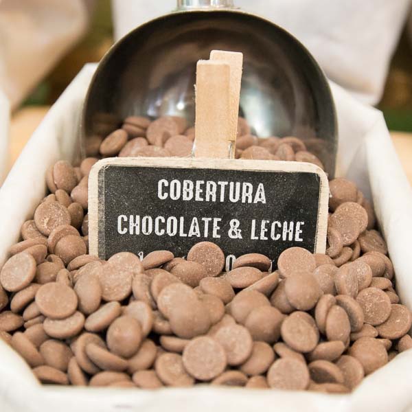 Cobertura de chocolate con leche