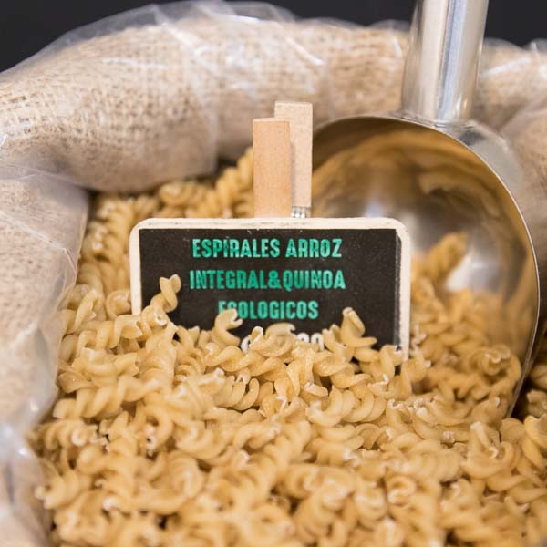 Espirales de arroz integral y quinoa ecologicos a granel