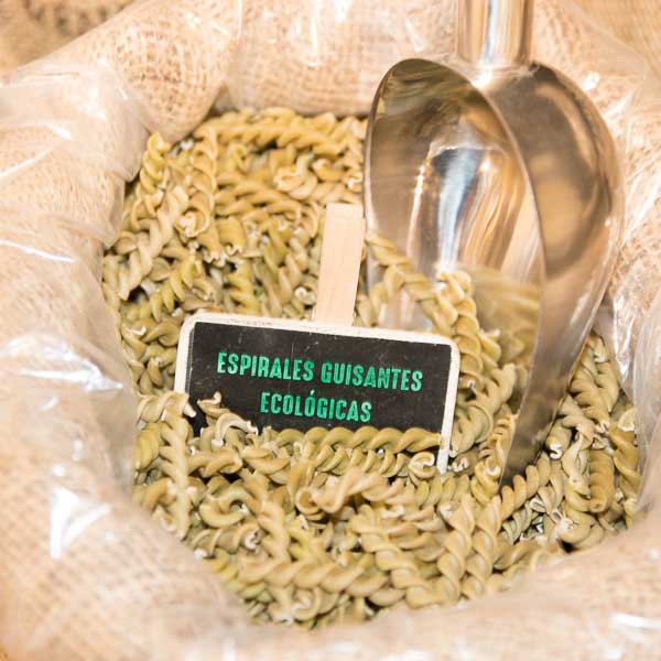 Espirales de guisantes ecologicos a granel