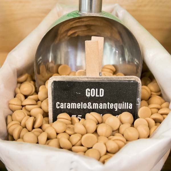 Cobertura Gold de caramelo y mantequilla
