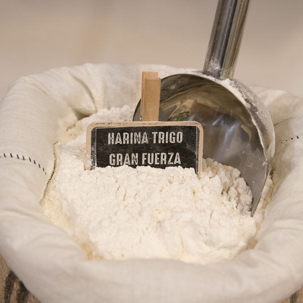 High-strength wheat flour